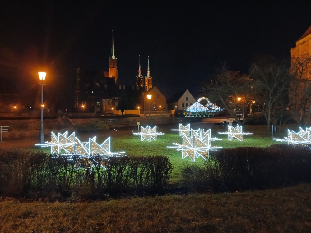 Oswietlenie swiateczne reklama Wrocaw